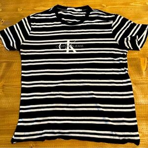 Men’s Calvin Klein Striped T-shirt size L